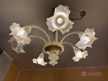 Lampadario in vetro di Murano, stile classico