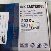 Multipack contenente 5 cartucce (nero +  colori)