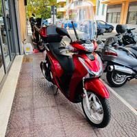 HONDA SH 150 PASSAGGIO GARANZIA TAGLIANDO INCLUS