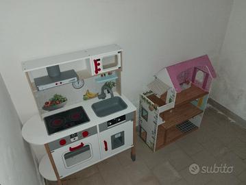 casa bambole e cucina 