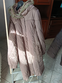 Cappotto con cappuccio