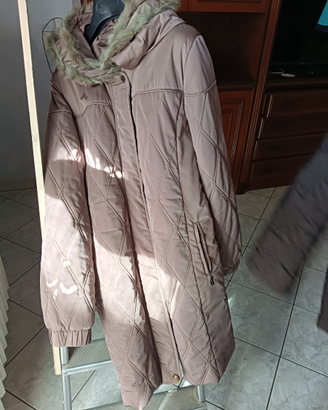 Cappotto con cappuccio