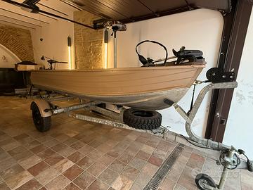 Bass Boat Canadian 370