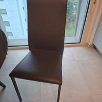 Quattro sedie cucina