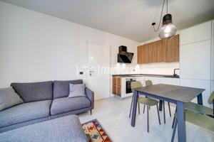 BILOCALE IN CENTRO PAESE!