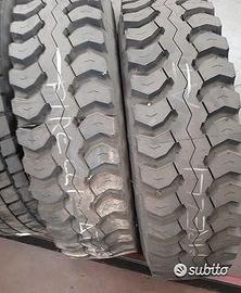 Gomme pneumatici nuovi 13 22.5 Pirelli