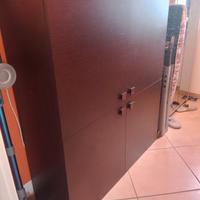 completo mobile e due mensole wengè