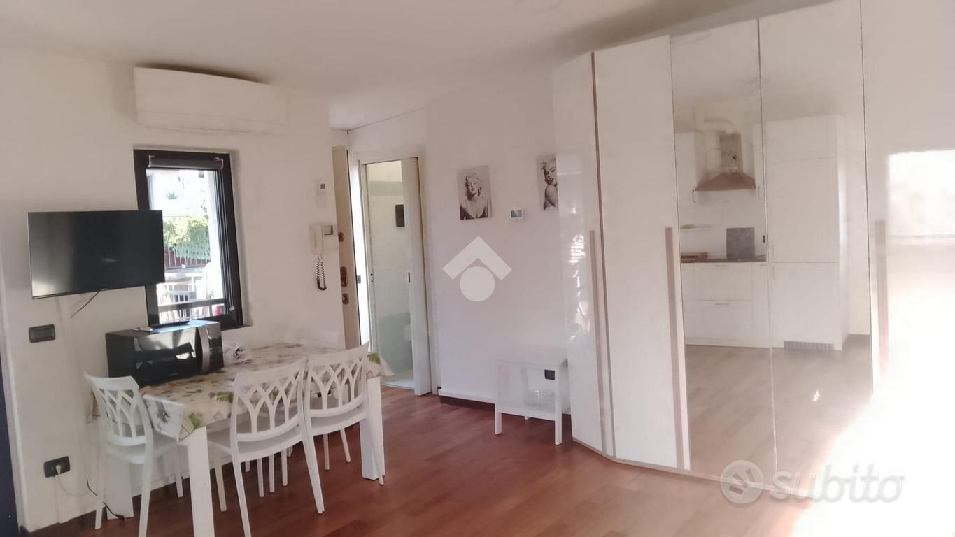 MONOLOCALE A MILANO - Vista 3