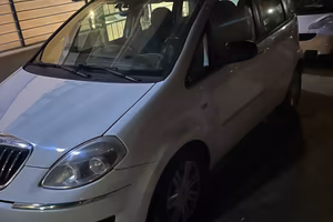 lancia musa 2012 1300multiget