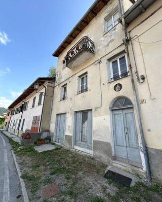 Appartamento di 75 m² con 2 locali a Calizzano