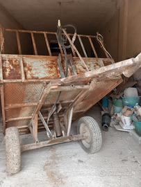 CARRELLO  RIBALTABILE