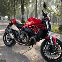 Ducati Monster 821 Stripe