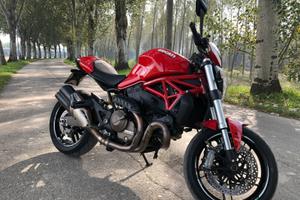 Ducati Monster 821 Stripe