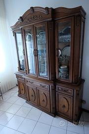 Credenza vintage in legno massello americano