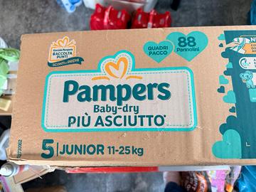 Pannolini taglia 4 e 5