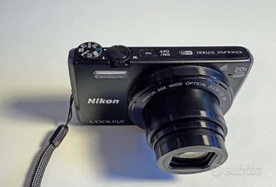 Nikon Coolpix S7000 fotocamera compatta