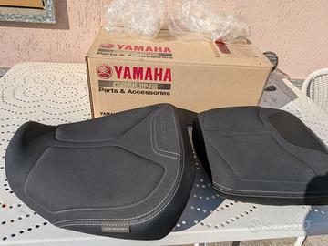 Yamaha Tracer 9 - sella confort guidatore e passeg