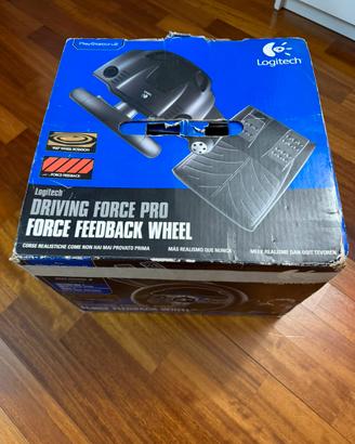 Simulatore Logitech Driving Force Pro
