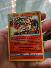 Charizard Raro carta pokemon perfetta 