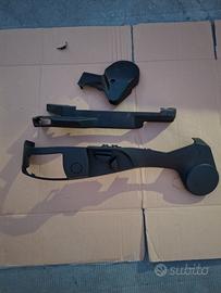 Modanature in plastica per sedile ant. BMW serie 5