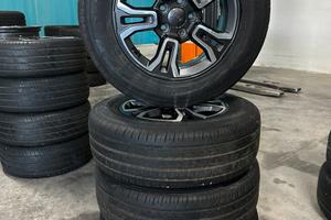 Cerchi e gomme JEEP 16” renegade