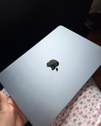 MacBook Air M2 – per pezzi di ricambio
