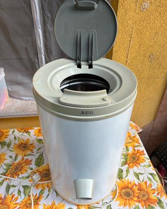 Centrifuga/Asciugatrice AEG