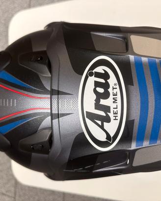 Casco Arai tour-X4 M e Cardo Freecom 1+