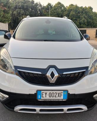 Renault Scenic Scénic XMod 1.5 dCi 110CV EDC Limit