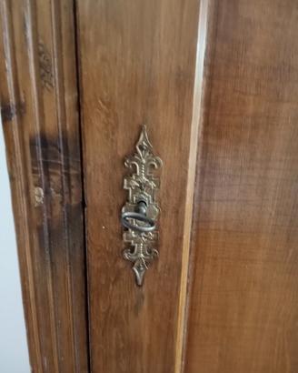  armadio completamente restaurato.