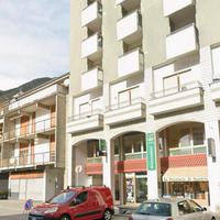 Negozio spazio commerciale