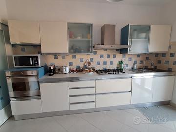 Cucina "Veneta Cucine"