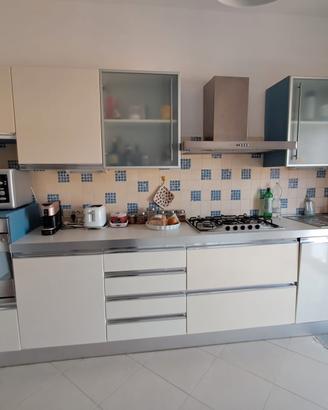 Cucina "Veneta Cucine"