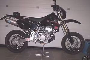 Suzuki DRZ 400 SM