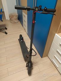Monopattino elettrico Woow