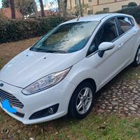 ford fiesta titanium 