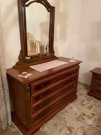 Comò classico con specchiera intarsiato