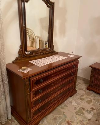 Comò classico con specchiera intarsiato