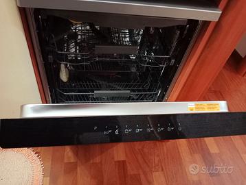 Lavastoviglie Whirlpool