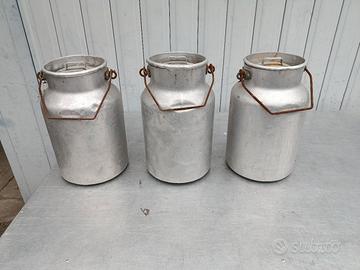 VECCHI BIDONI LATTE, USO ARREDO