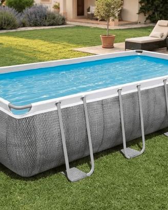 Piscina professionale nuova