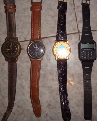 Orologi di vario genere vintage N°6 diverse marche