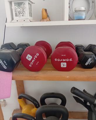 attrezzi per palestra 