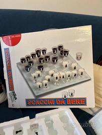 GIOCO IN SCATOLA SCACCHI DA BERE