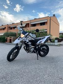 Yamaha WR 125 - 2016