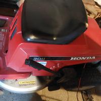 trattorino  honda perfettamente funzionante 