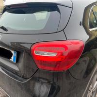 Mercedes-Benz Classe A 180 d Sport - 11/2015