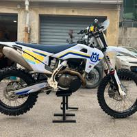 Husqvarna Enduro FE 450 Heritage 2023 motore nuovo