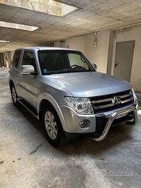 MITSUBISHI PAJERO 3.2 DI-D  200 CV INSTYLE - 2011