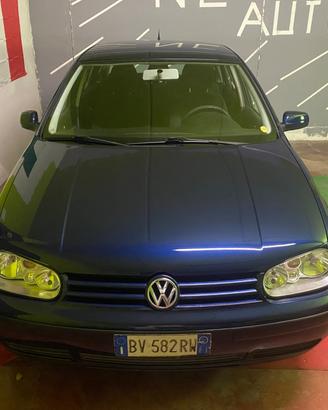 Volkswagen Golf 1.9 TDI/110 CV cat 5p. Comfortline